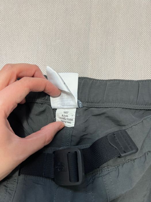 The North Face TNF cargo spodnie / spodenki odpinane nogawki