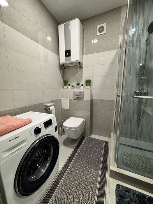 Здам 1 кімнатну квартиру в Жк Сімейний люкс з видом на Дніпро