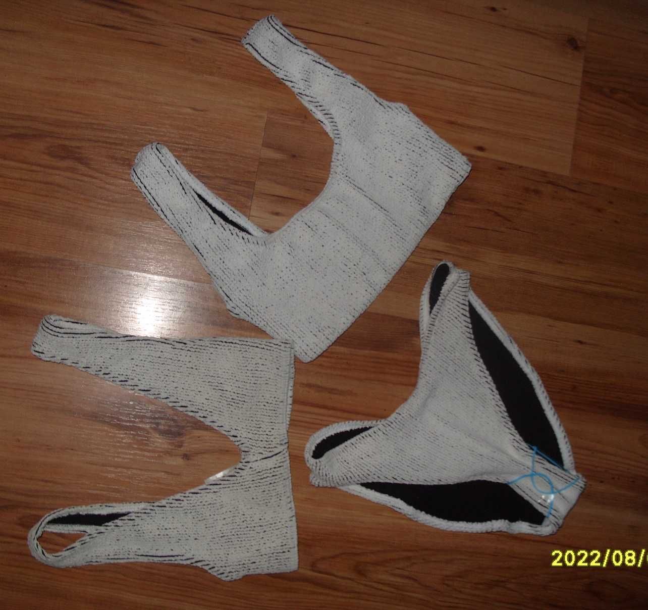 2 x top +bikini tekstura r. uniwersalny 36/38