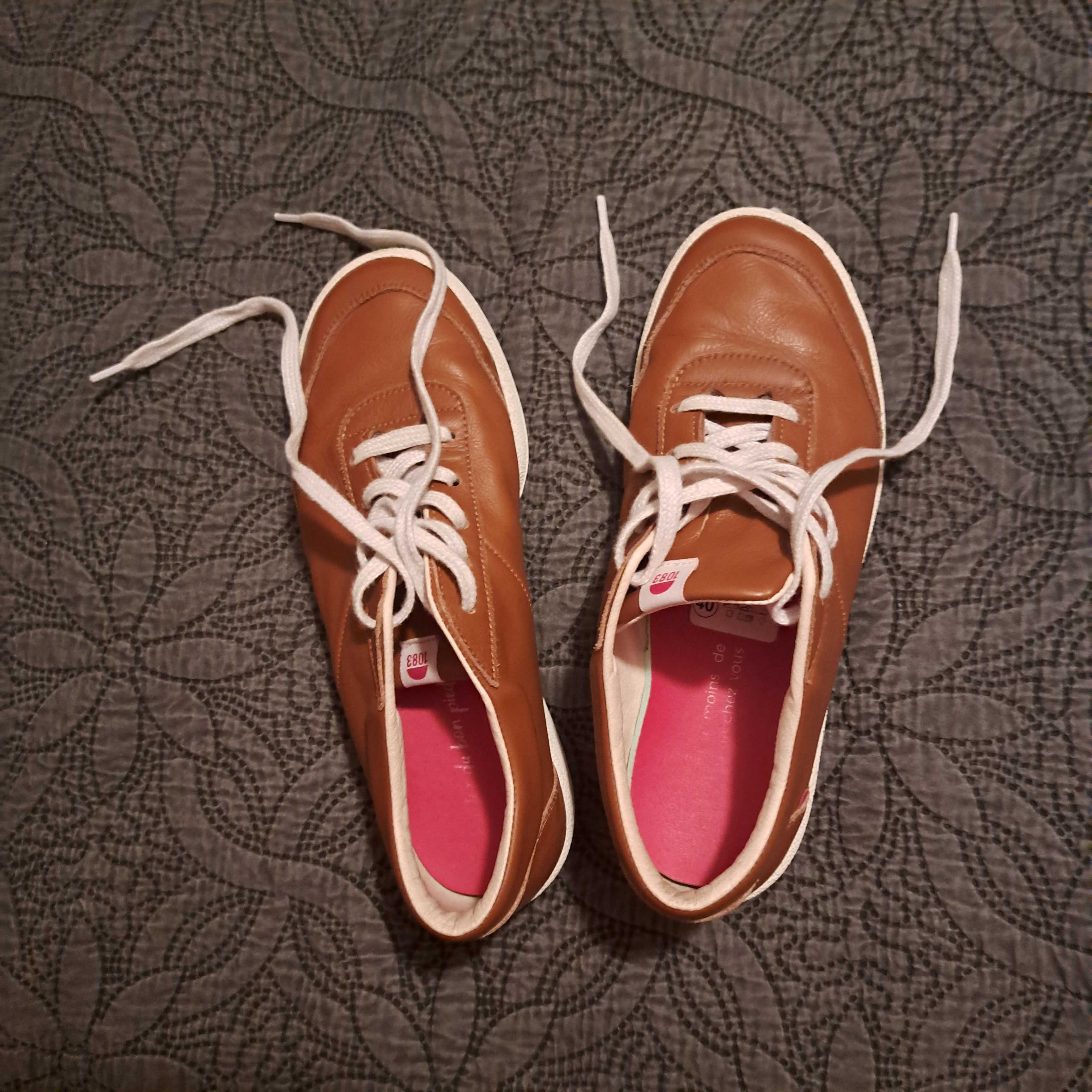 Skórzane karmelowe sneakersy firmy 1083 r. 40