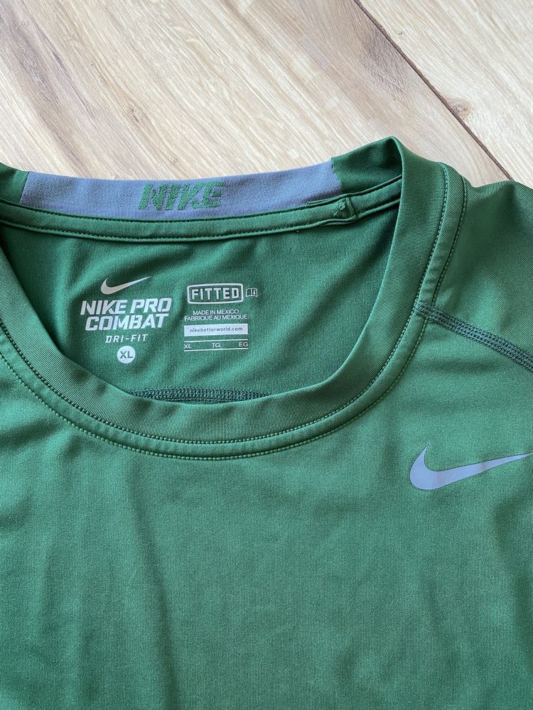 Nike - XL       .