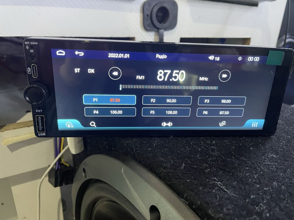 Автомагнітола з CarPlay 1 din