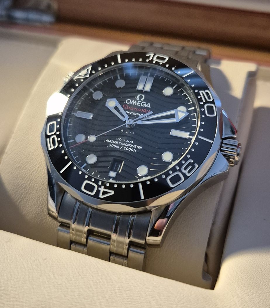 Omega Seamaster 300 black automatic