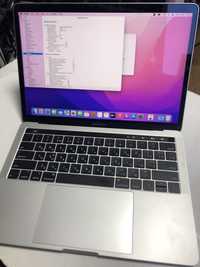 APPLE A1989 MacBook Pro 13" Retina i7-8569U 16GB  512GB  Touch Bar