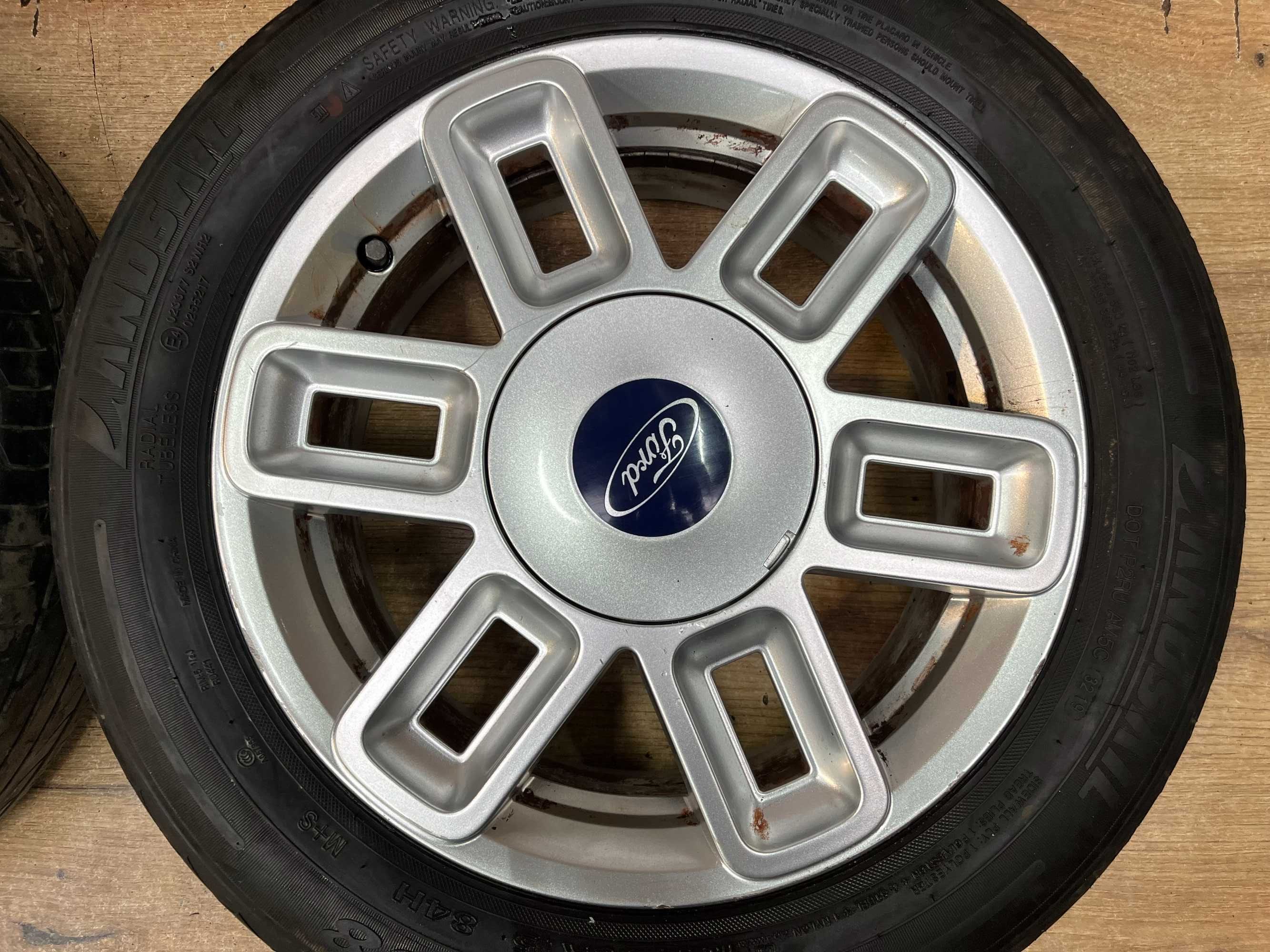 Koła/komplet kół/felgi Ford Connect 185/60/R15