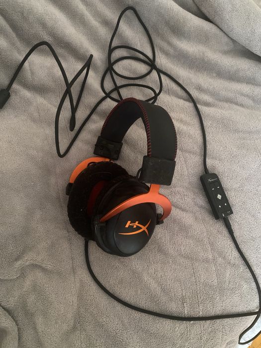 Headset hyperx a funcionar perfeitamente
