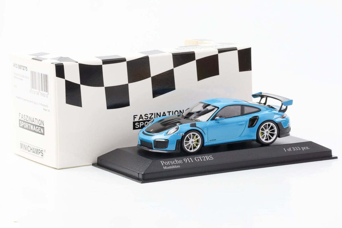 Minichamps 1:43 porsche 911 GT2 RS 2018