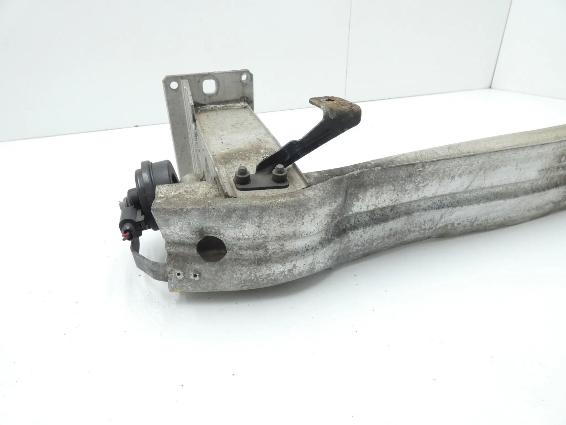 AUDI A4 B8 BELKA STREFA ZGNIOTU KOMPLET 8K0807113B 8K0807133C 8K0807134C GORLICE