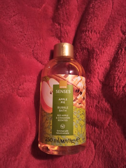 Avon - Płyn do kąpieli Apple Pie 250 ml