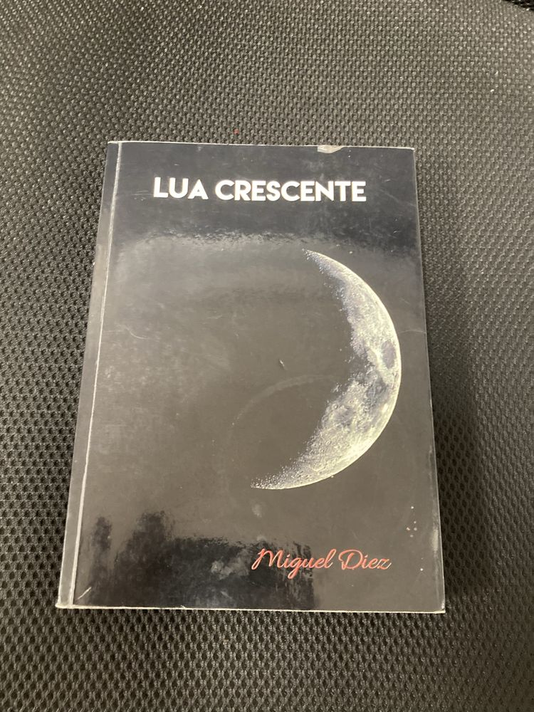 Livro Lua Crescente, de Miguel Diez