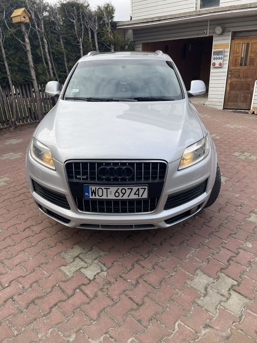 Audi q7 4.2 tdi v8 s-line  7 osobowa