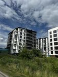 Продаж видової квартири в новобудові з виглядом на озеро