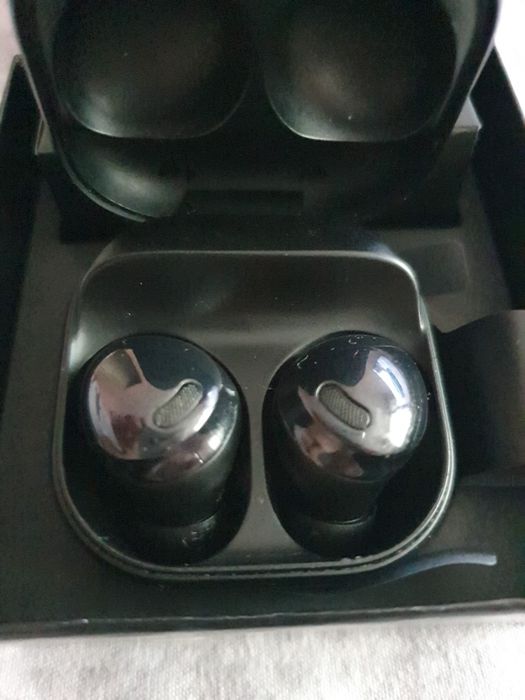 Samsung  buds pro