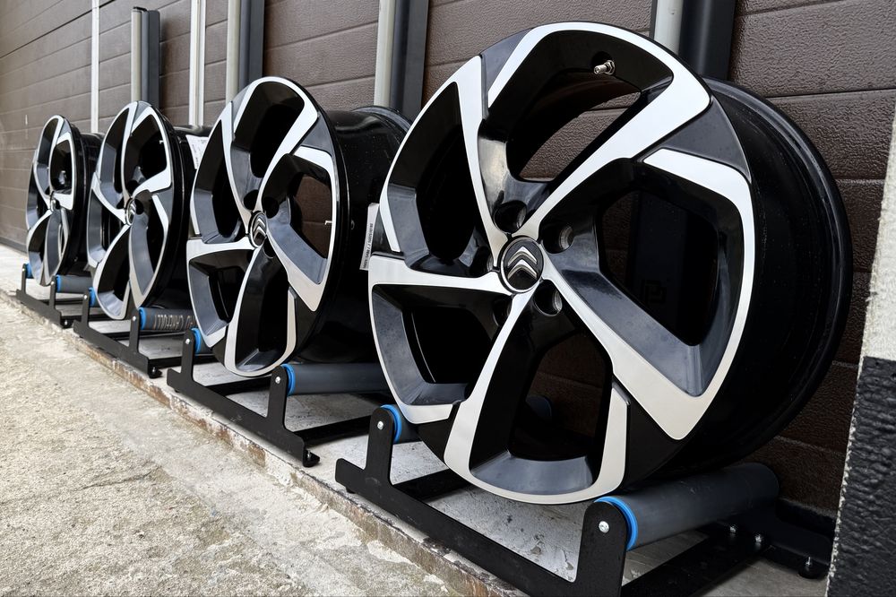 4x felgi aluminiowe Czarne 5x108 r18 et49 7,5J Alufelgi Citroen 18”