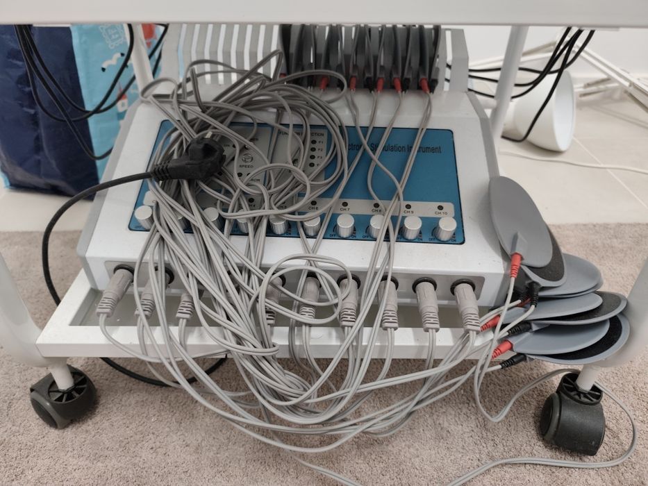 Máquina electroestimulação