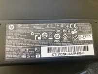 Adaptador portátil HP - 65W - NOVO