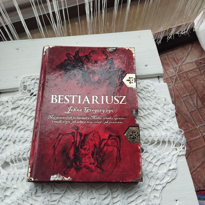 Bestiariusz Stracharza Joseph Delaney