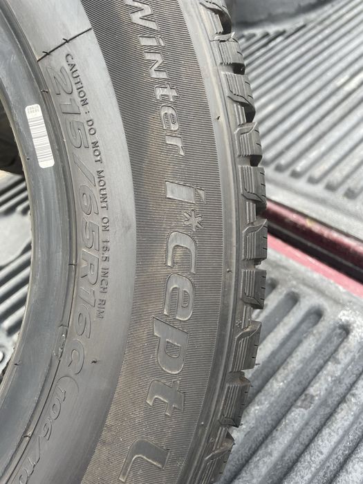 2x Hankook Winter I Cept LV 215 65 R16C 10 mm