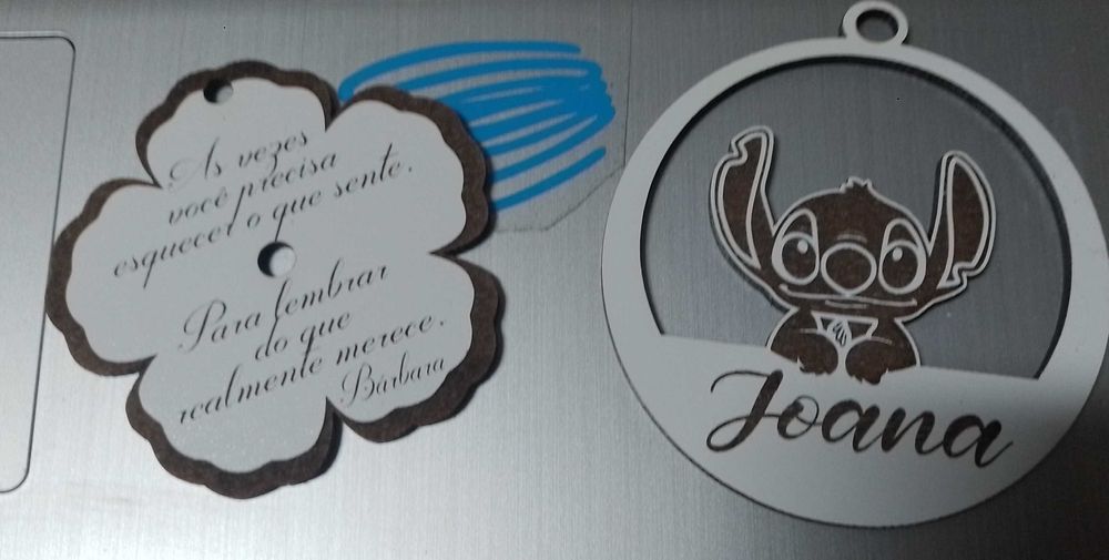 Bolas de Natal gravadas MDF cru ou Branco