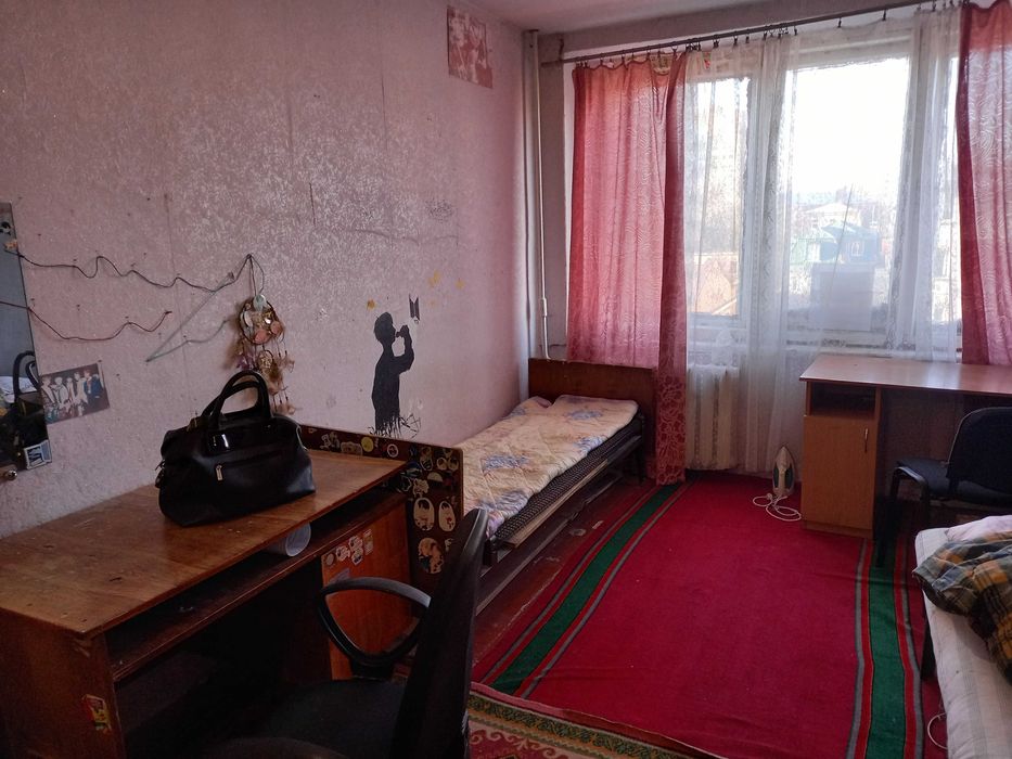 Здам кімнати у гуртожитках на пр.Науки і Набережній Перемоги