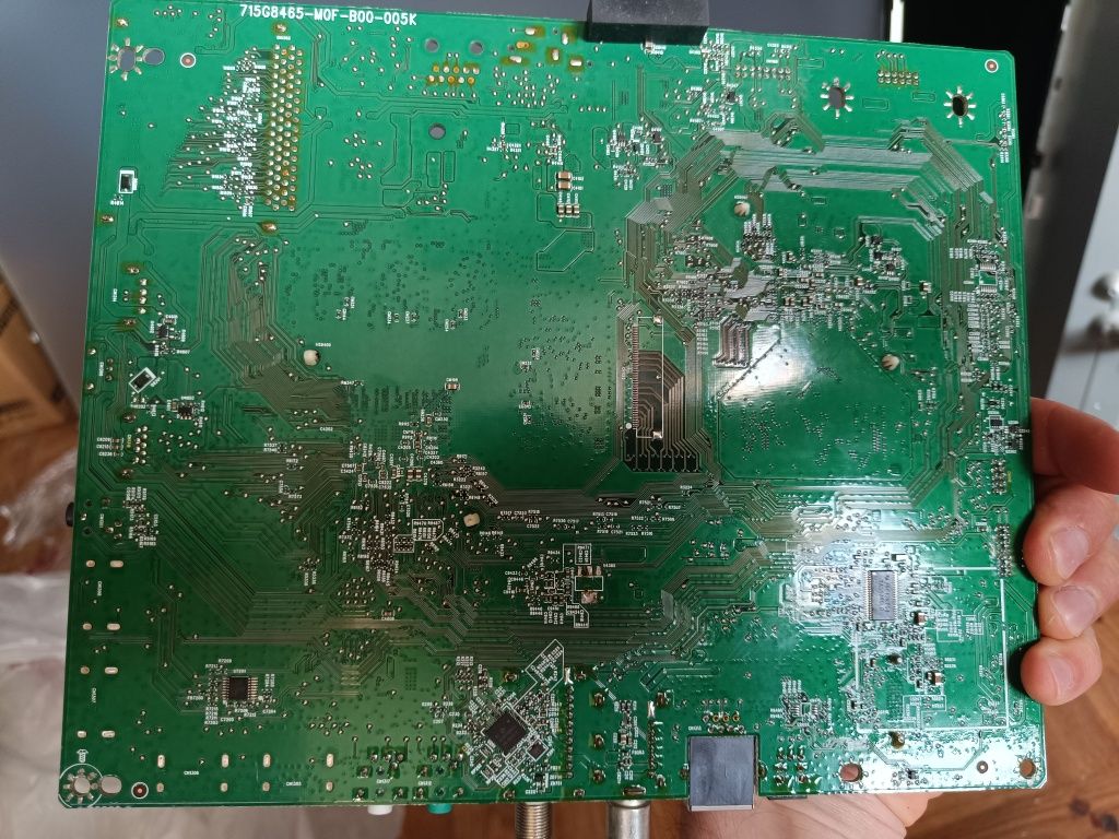 715G8465-M0F-B00-005K main philips PUS POS OLED