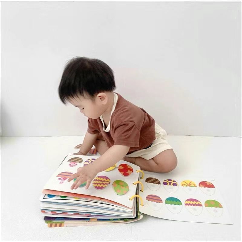 Montessori книга-іграшка для раннього розвитку 30 сторінок