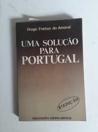 Lote de Livros de estudos e análise de Portugal