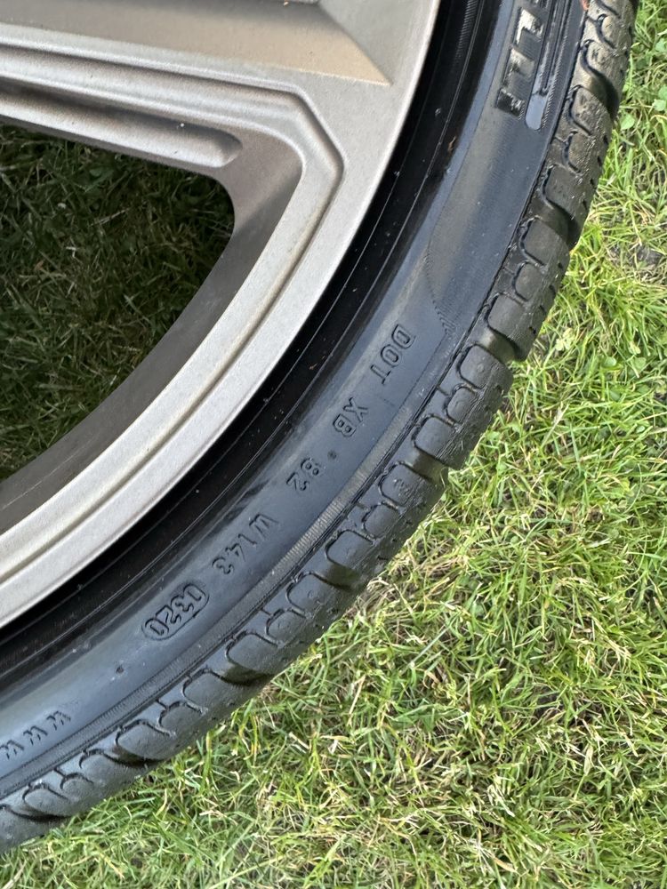 Koło Felga Audi A4 A5 RS4 RS5 8W B9 20” 9Jx20” ET22 8W060102F