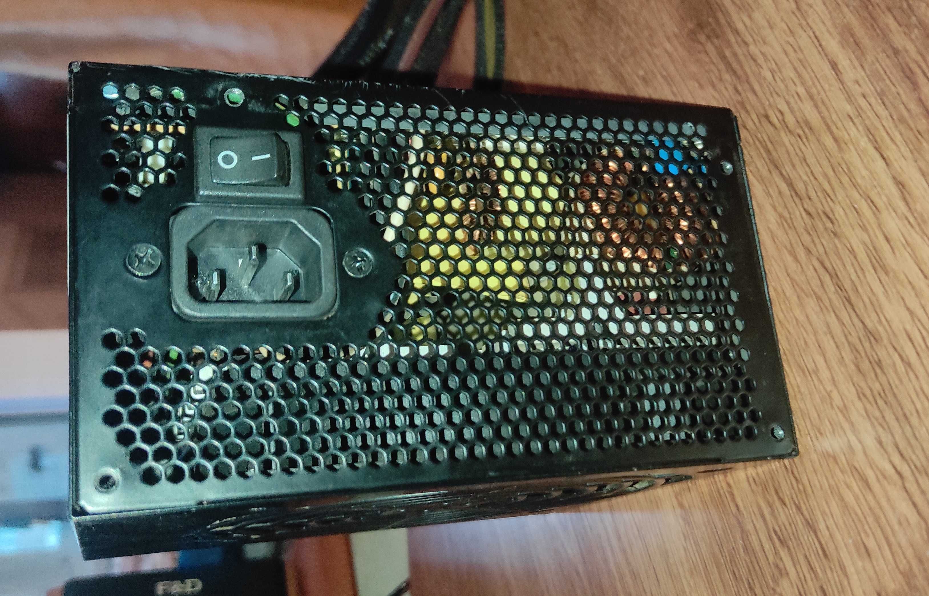 Блок живлення CoolerMaster GX 750W