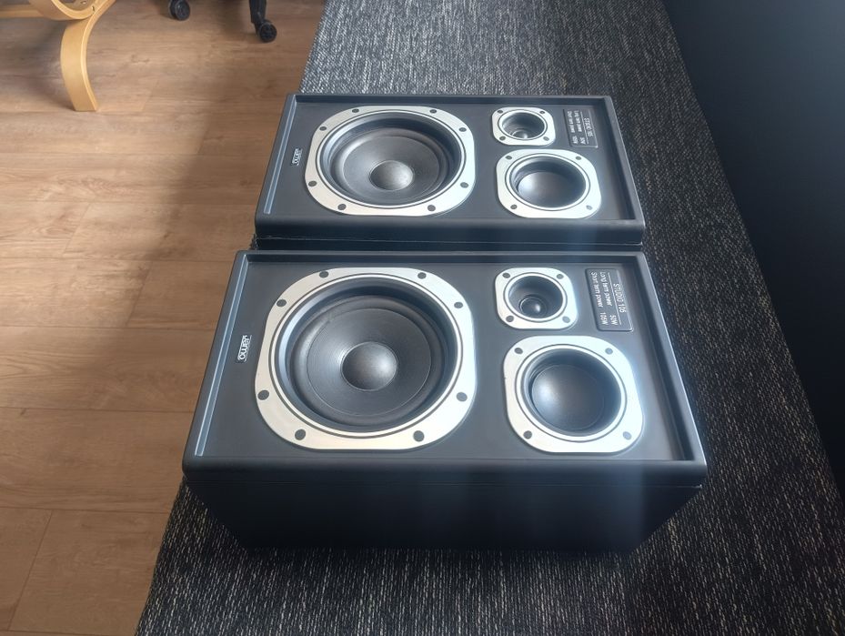 Kolumny głośnikowe jamo studio 105
