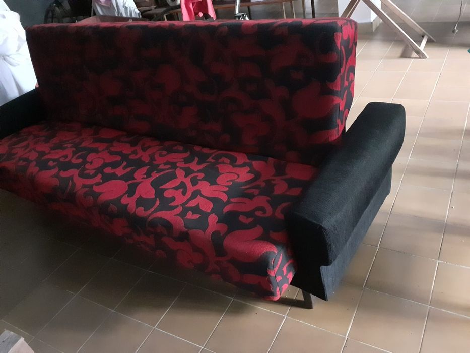 Sofá cama em ótimo estado