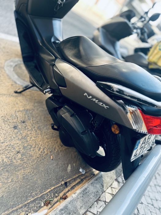 Vendo NMax 2020 so pegar e andar