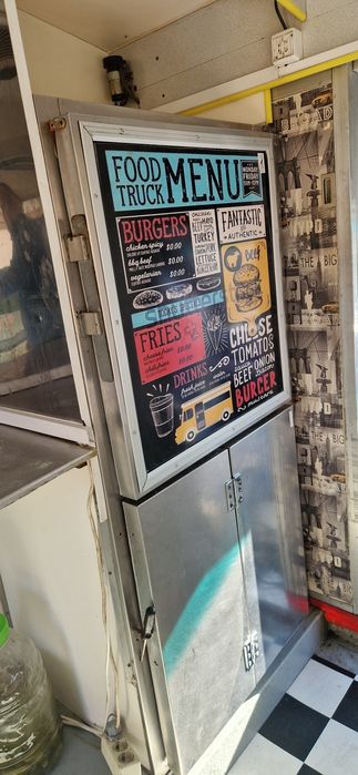 Mercedes Food Truck Bar 2.9 turbo diesel