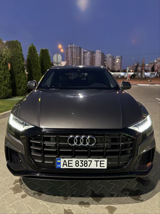 AUDI Q8 Premium 2018 3.0 TFSI Sline