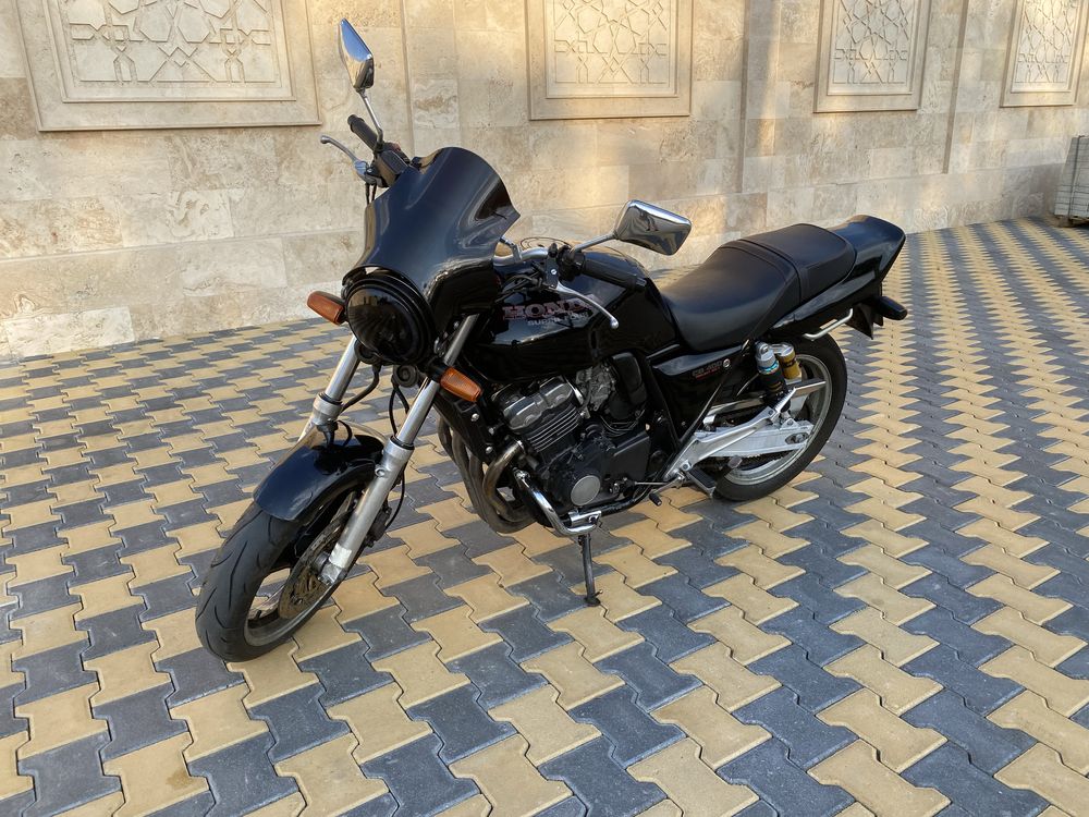 Honda cb 400 sf nc 31 2000г.в.