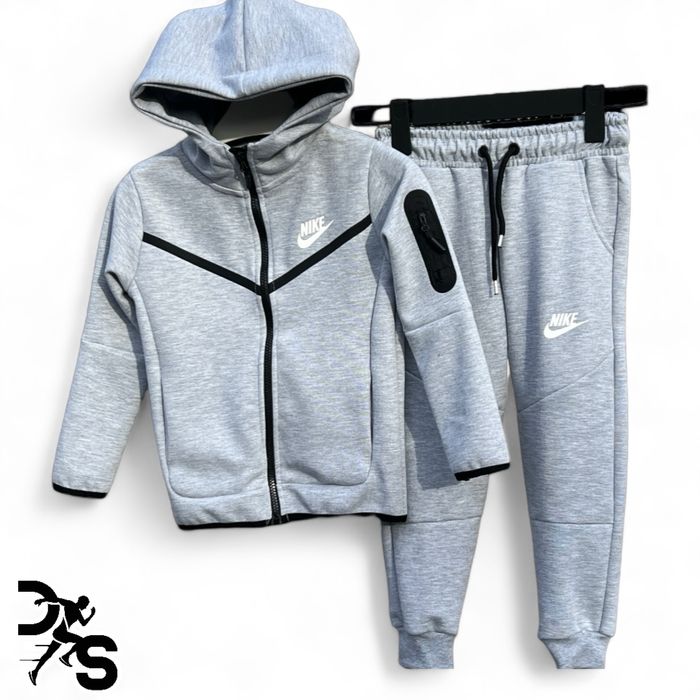 Дитячий костюм nike tech fleece р116-140