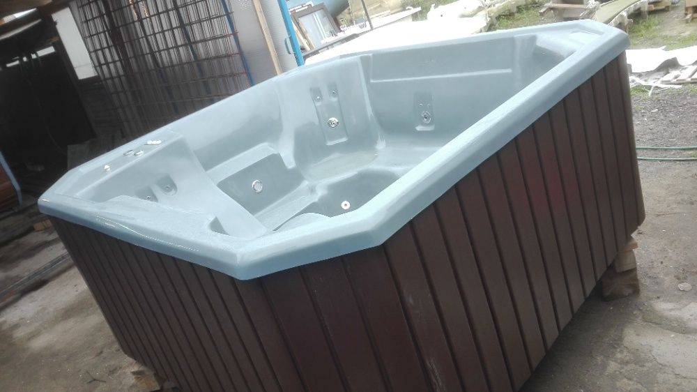 Jacuzzi Ogrodowe Bania Basen Ogrodowy Wanna Ogrodowa Oczko Wodne