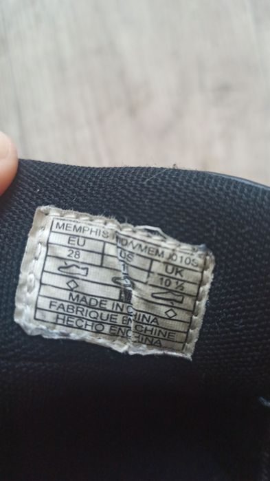 Демісезонні ботінки Levi's 28р.