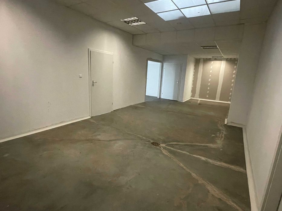 Hala magazynowa | biuro | plac | parking | Wiry