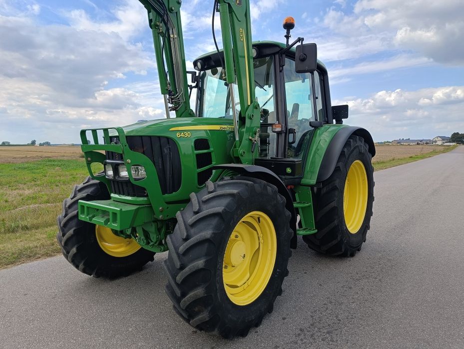 John Deere 6430 z turem John Deere 633, 6420, 6330, 6320, 6530, 6630