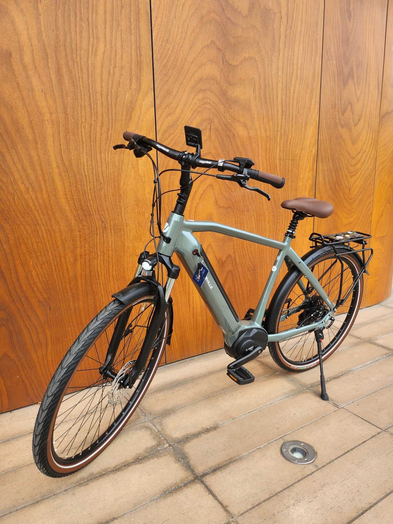 Rower elektryczny Velo De Ville AEB 490 Pure - nowy - WYPRZEDAŻ