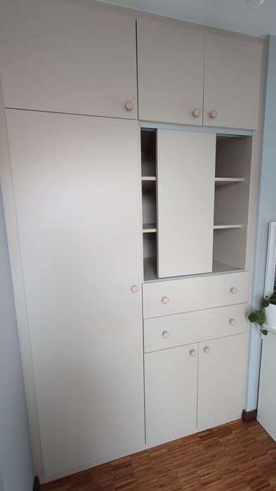 Meble do pokoju dziewczynki, nastolatki, dziecięcego / młodzieżowego