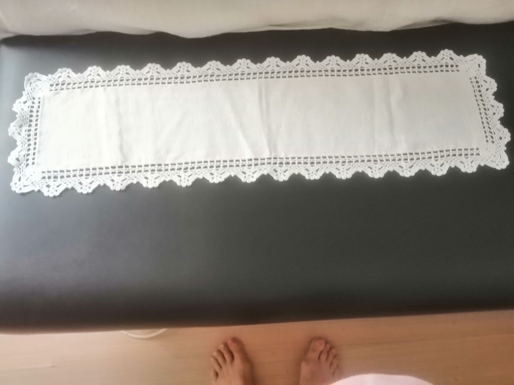Artesanato, naprons em linho e crochet