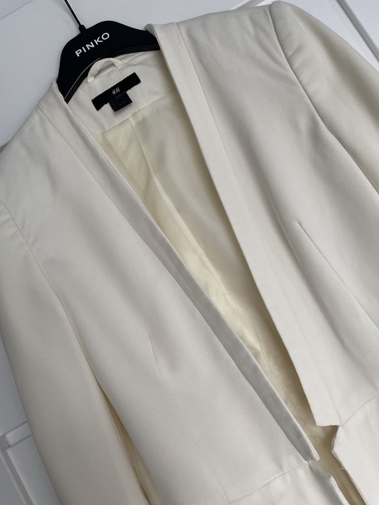 H&M ecru letni biały żakiet roz 36