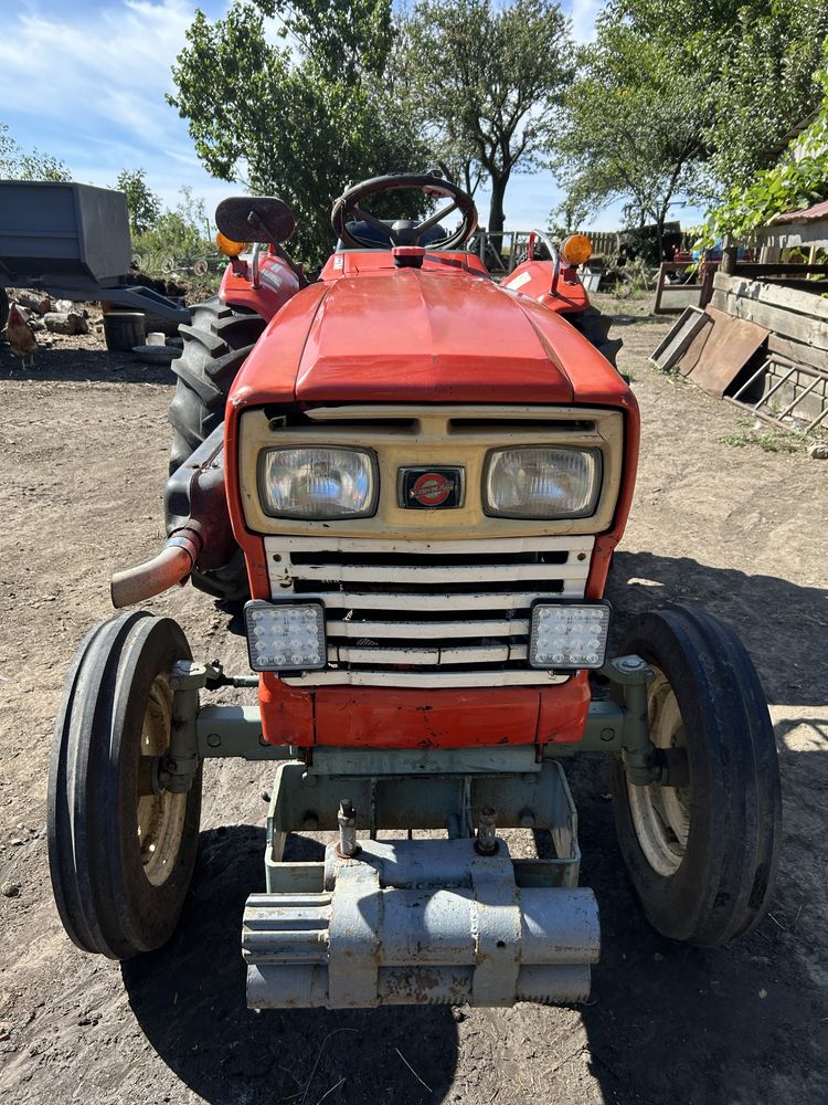 Мінітрактор YANMAR YM2610