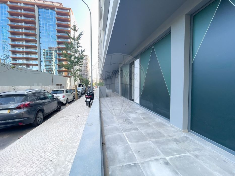 Loja  para arrendamento