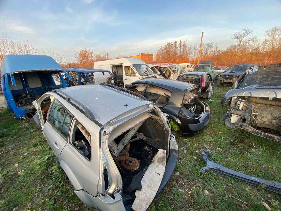 Renault Megane 2 / Scenic / Grand Scenic на розбір, запчастини