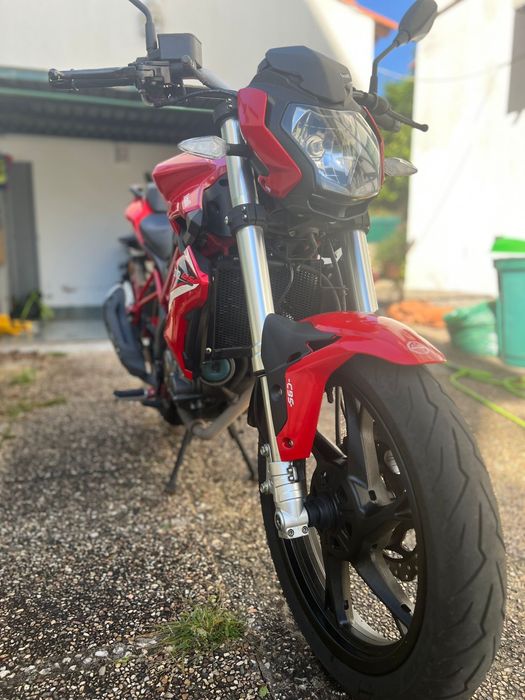 Benelli BN 125 - Excelente estado