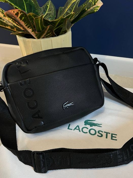 Стильна сумка Кросбоді Lacoste