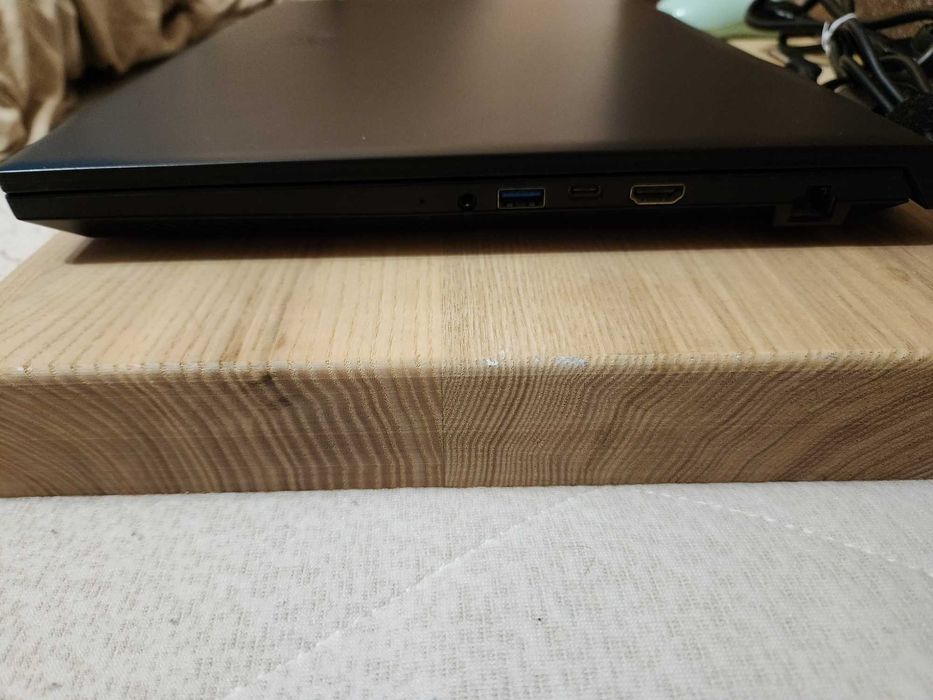 Ноутбук MSI Katana GF76 11UE /RTX 3060 /i7 11800h /16gb /Экран 17.3